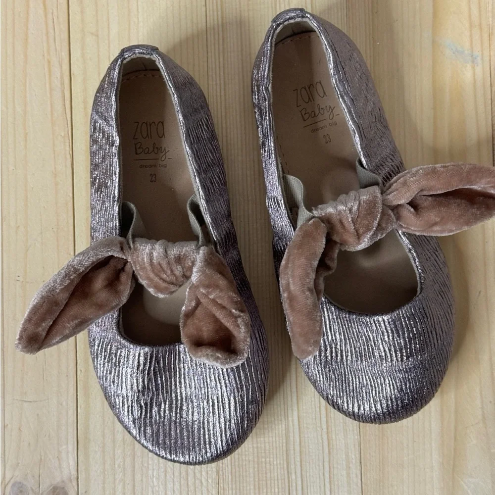 Zara Kids Metallic Ballet Flats Velvet Bow Dress Shoes EU 23 Bronze Gold Girls